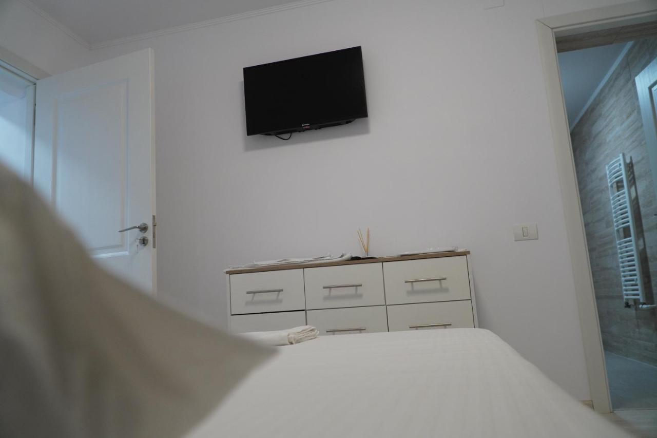 Vila Exclusive Târgu Jiu المظهر الخارجي الصورة